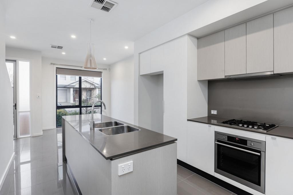 50 Tulloch Dr, St Clair, SA 5011
