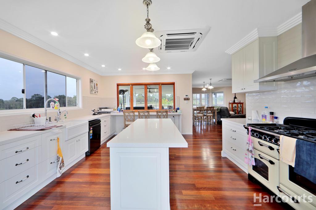 2 Olivers Rd, Goodwood, QLD 4660