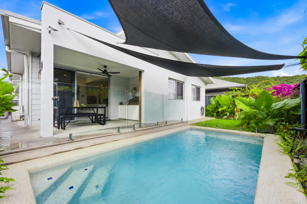 17 Master Cct, Trinity Beach, QLD 4879