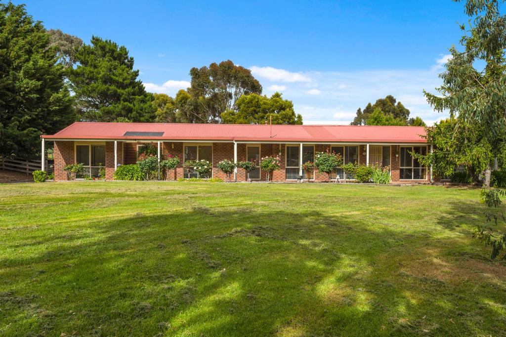 21 Hill Dr, Kyneton, VIC 3444