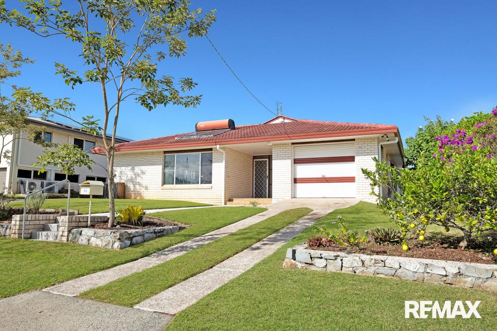 32 Murray Cres, Nambour, QLD 4560