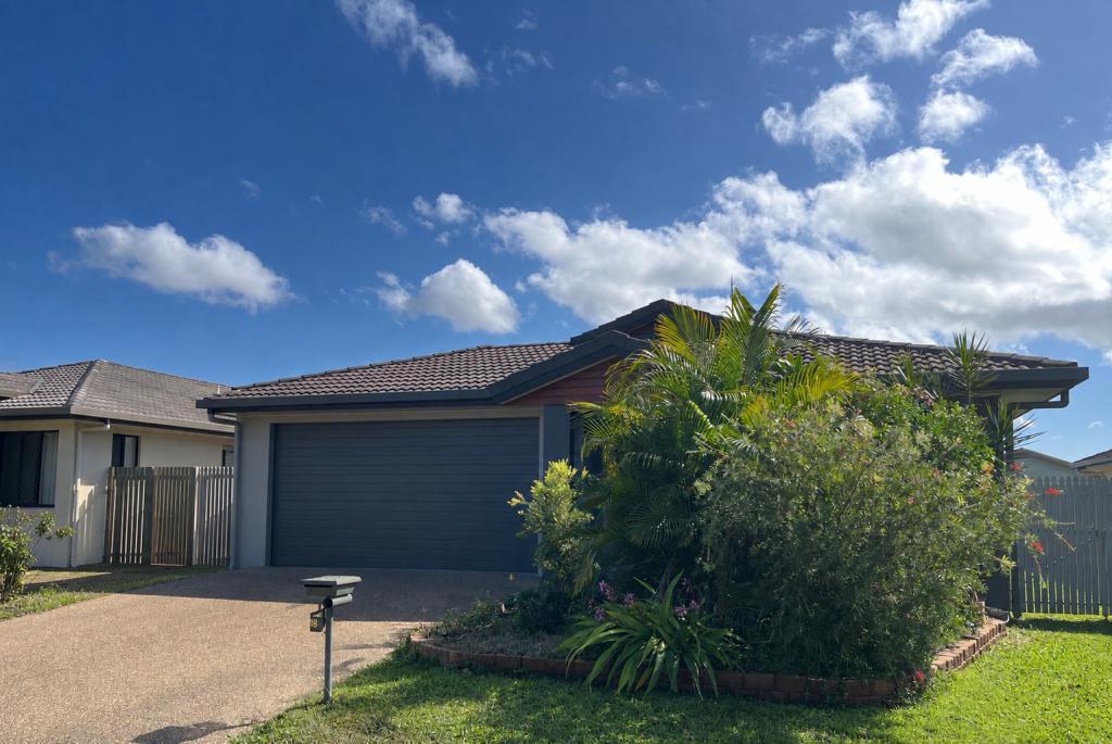 18 Sanderling Cct, Kelso, QLD 4815