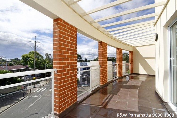 6/126 MERRYLANDS RD, MERRYLANDS, NSW 2160