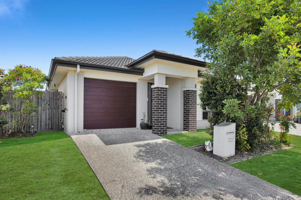 227 Darlington Dr, Yarrabilba, QLD 4207