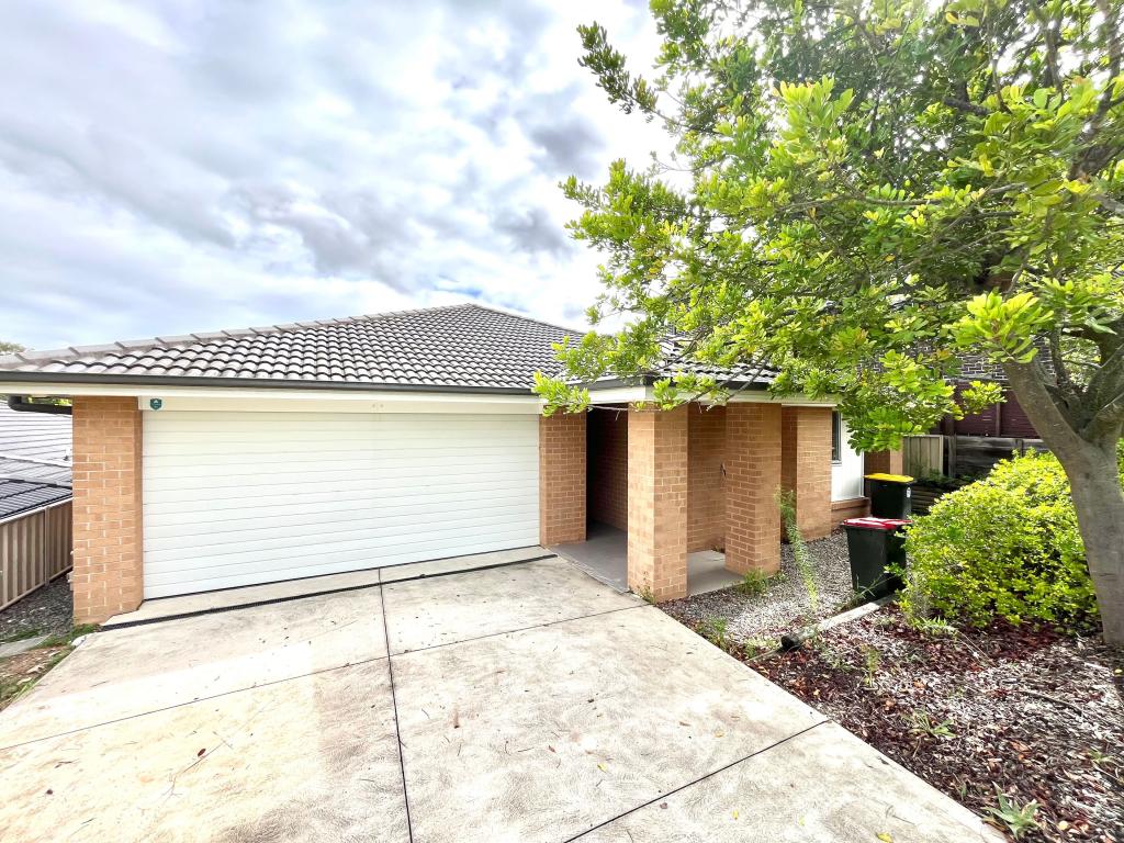 37 White Gum Pl, Kellyville, NSW 2155