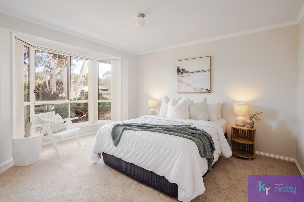 2 Coromandel Dr, Mccracken, SA 5211