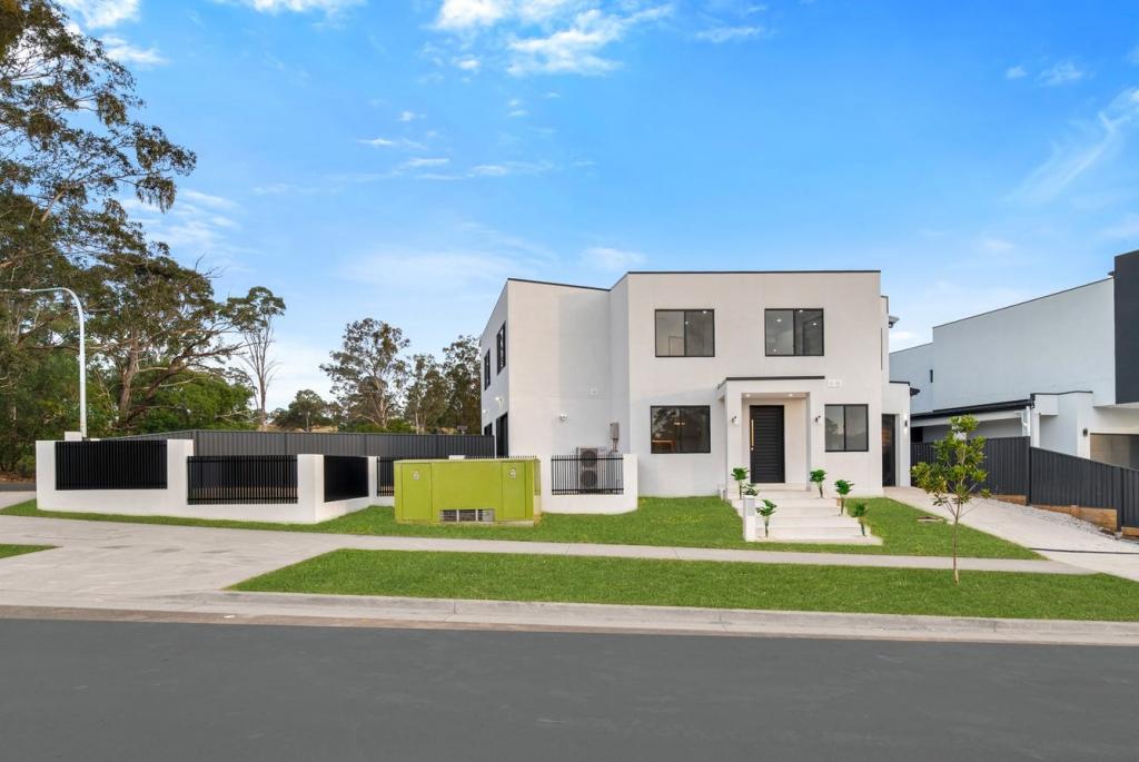 2 Eighteenth Ave, Austral, NSW 2179