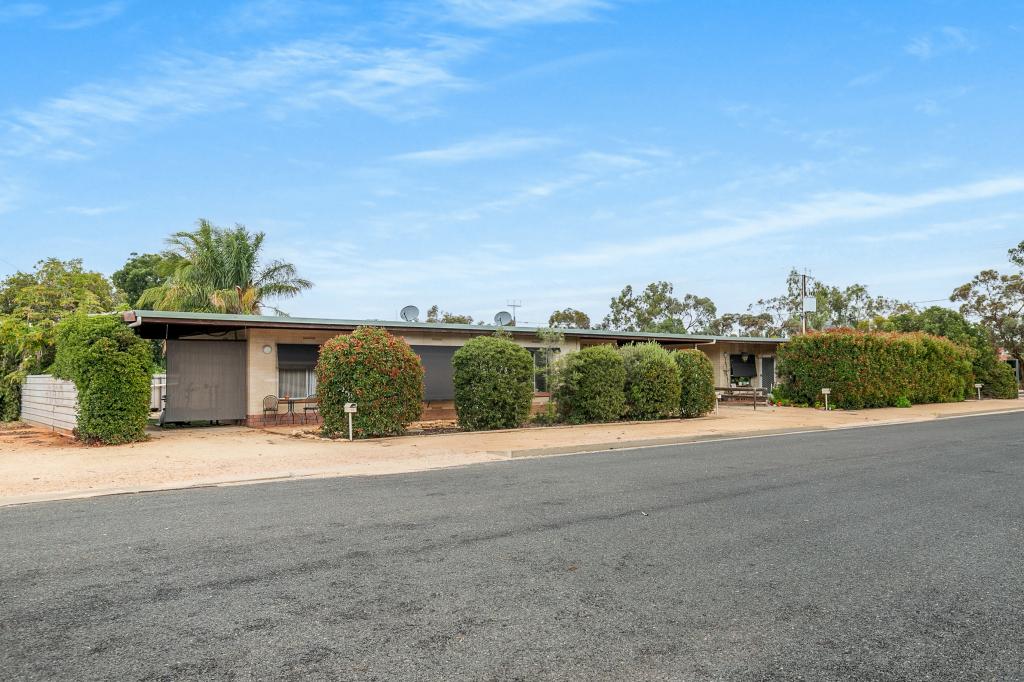 Units 1-4, 57 Tobruk Tce, Loxton, SA 5333