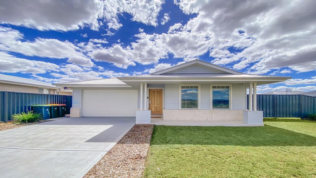 62 Knox Cres, Caerleon, NSW 2850