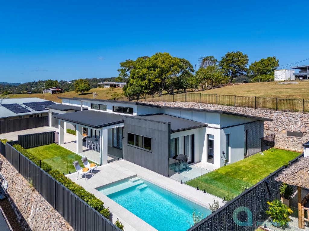 10 Hillgrove Ct, Bli Bli, QLD 4560