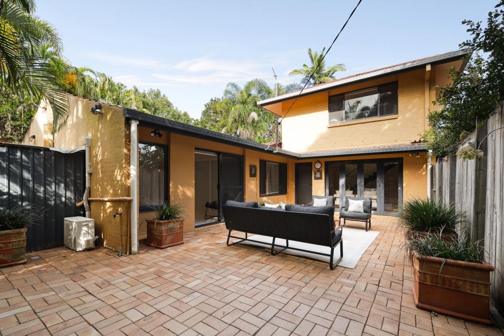 28 Harefield St, Indooroopilly, QLD 4068