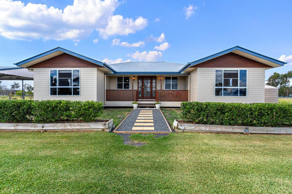 47 Southern Cross Dr, Dalby, QLD 4405