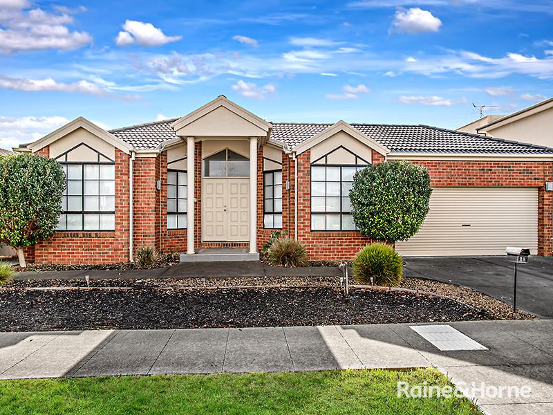 28 Gisborne Way, Caroline Springs, VIC 3023