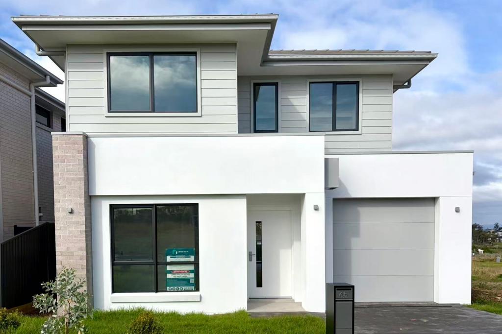 45 Scandinavian Cct, Rouse Hill, NSW 2155