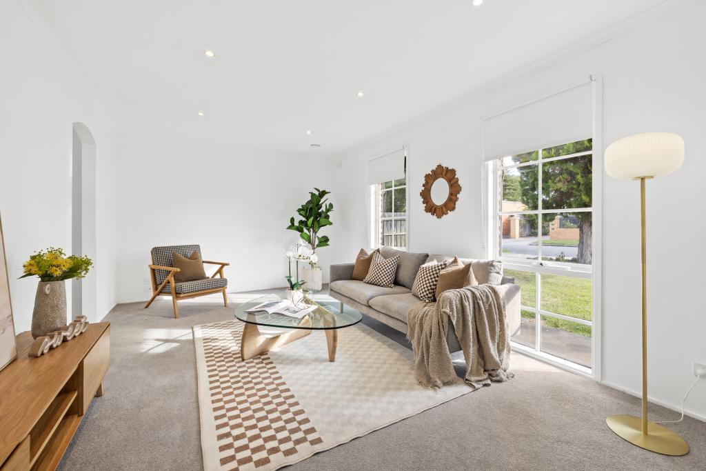 1/2 Fiona Ct, Cheltenham, VIC 3192