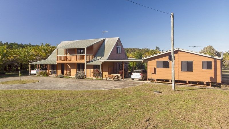 225 Peel Rd, Beachmere, QLD 4510