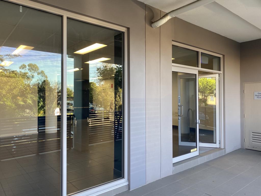 Shop 1/3-9 Warby St, Campbelltown, NSW 2560