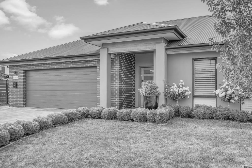 8 Croke Cl, Kelso, NSW 2795