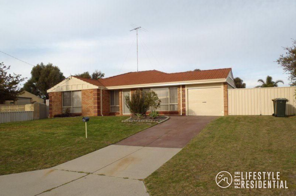 4 Fawkner Rd, Two Rocks, WA 6037