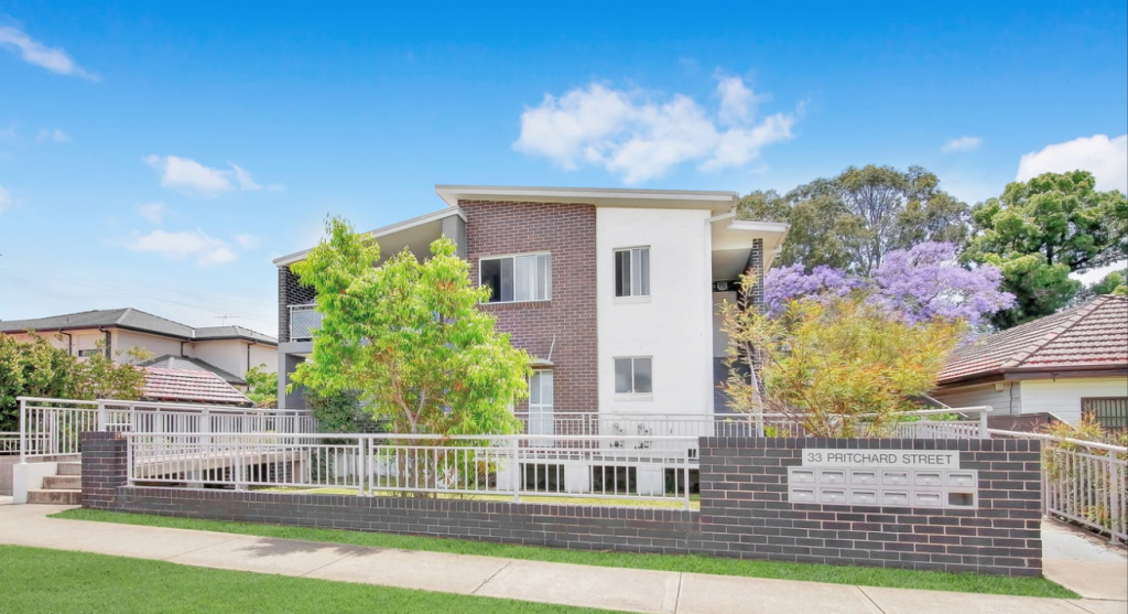 8/33 PRITCHARD ST, WENTWORTHVILLE, NSW 2145