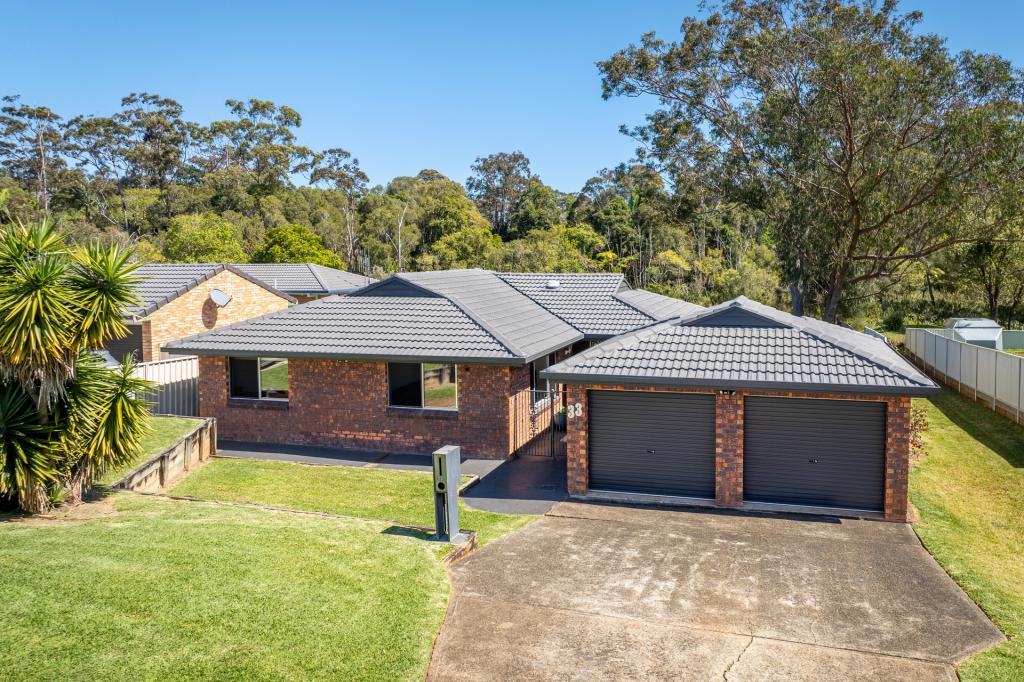 33 Yarranabee Rd, Port Macquarie, NSW 2444