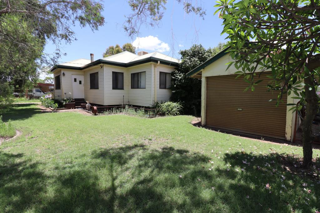 73 Grey St, St George, QLD 4487