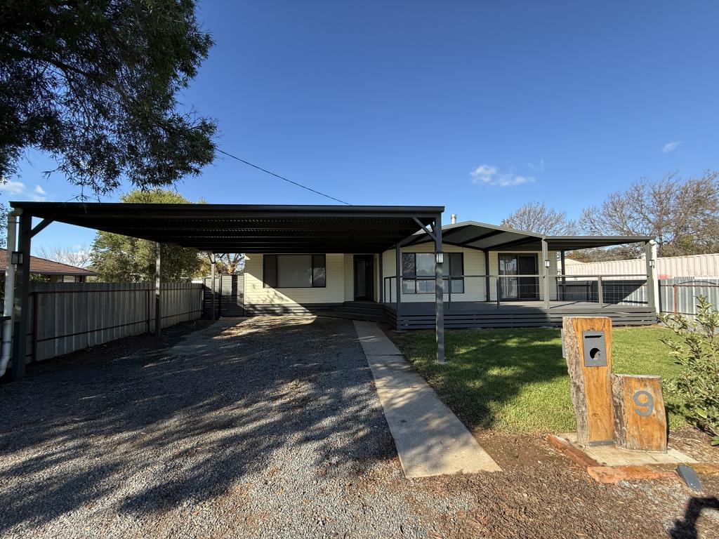 9 Hayes St, Lockhart, NSW 2656
