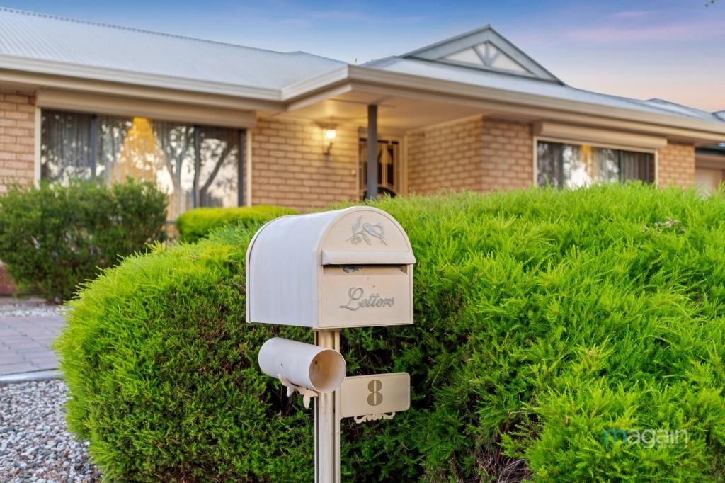 8 DOTTEREL PL, SEAFORD RISE, SA 5169