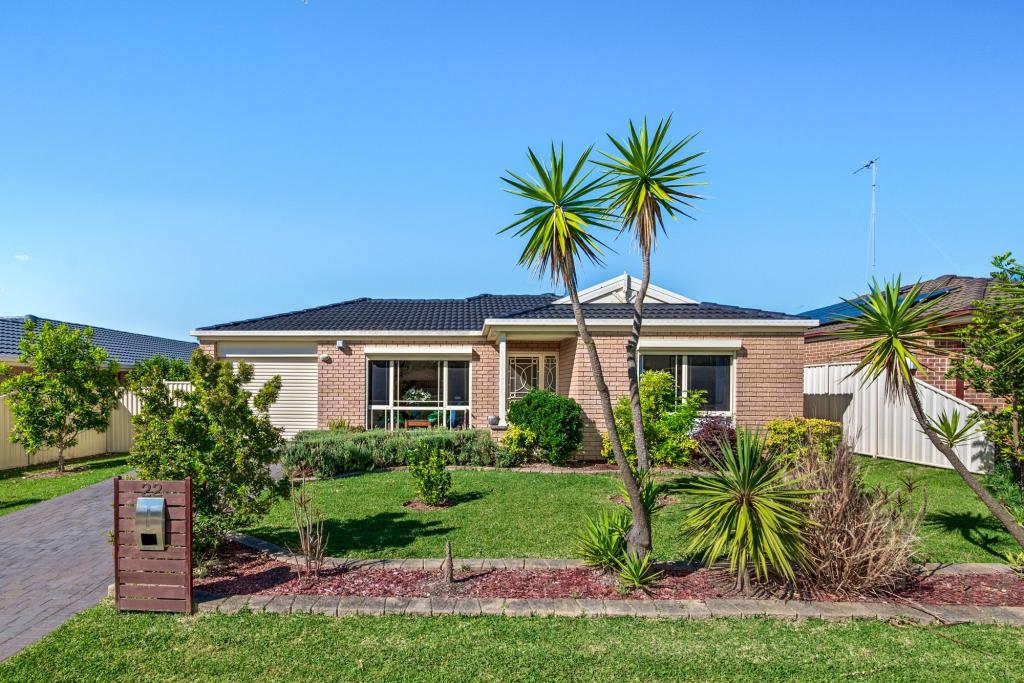 22 PYRAMUS CCT, ROSEMEADOW, NSW 2560
