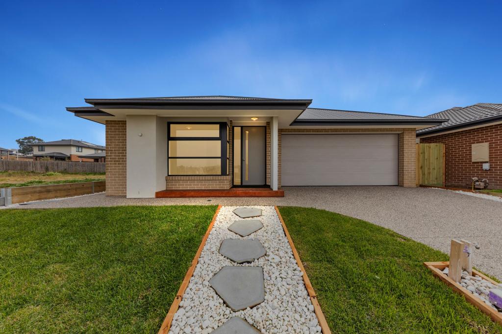 6 Vansteensel Way, Officer, VIC 3809
