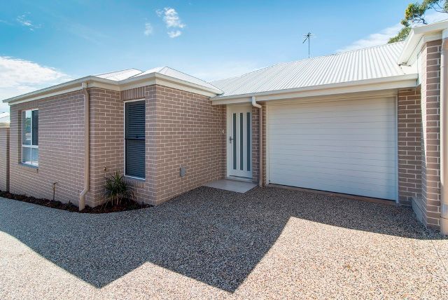 4/18 Swallow Ct, Newtown, QLD 4350