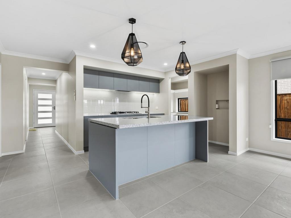 69 Great Keppel Way, Banya, QLD 4551