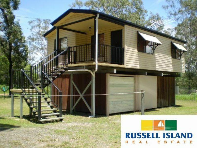 2 Karri St, Russell Island, QLD 4184