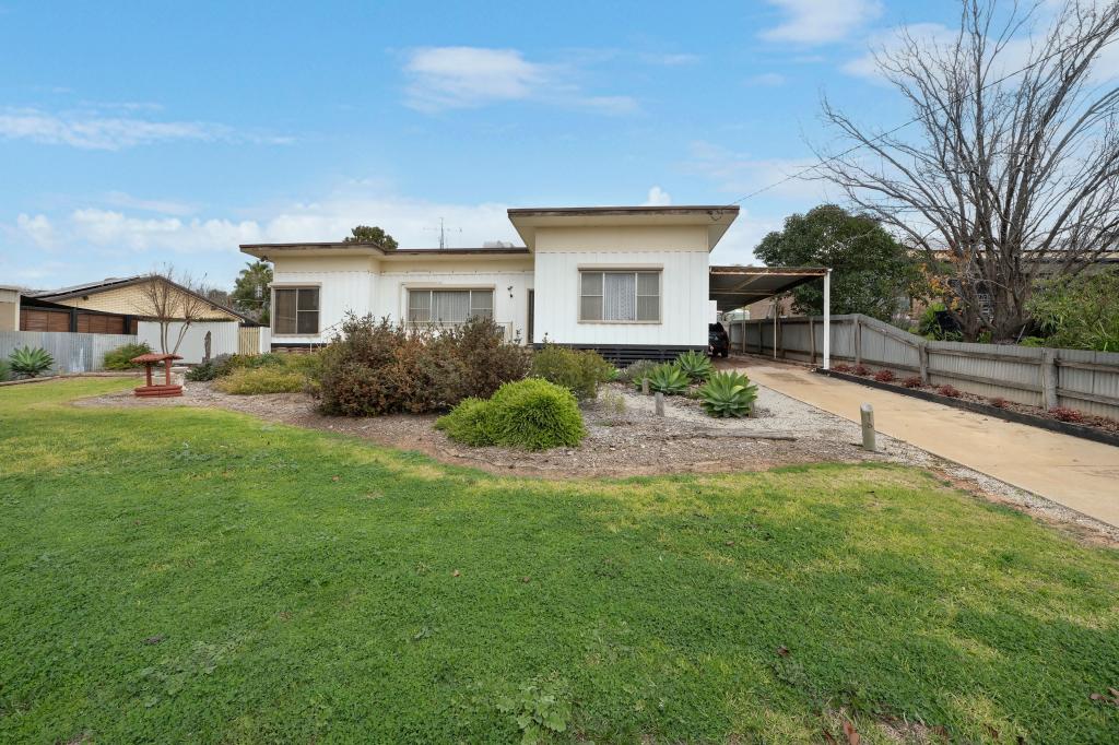 16 Hayes Hill Rd, Nyah, VIC 3594