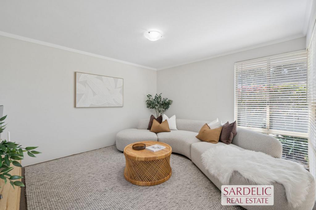 1/7 MCDOUGALL ST, COMO, WA 6152