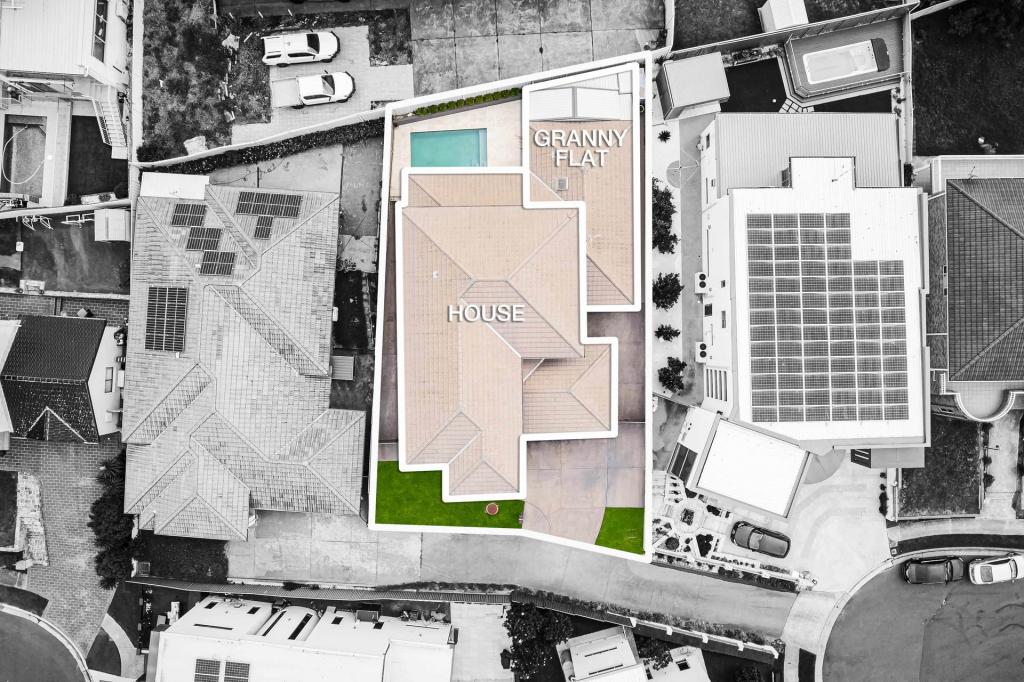 11 Tucker Pl, Edensor Park, NSW 2176