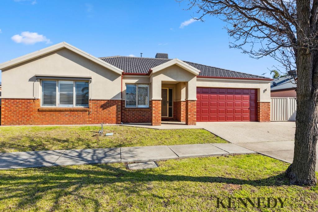 27 La Bamba Dr, Yarrawonga, VIC 3730