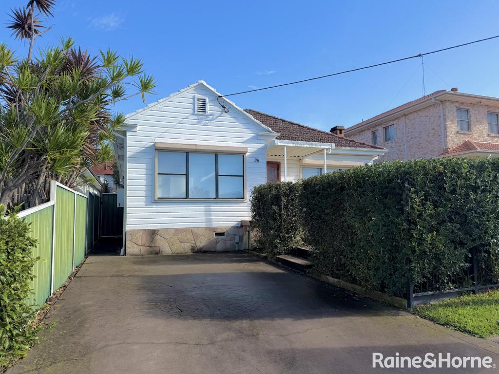 25 Mcgrath St, Fairy Meadow, NSW 2519