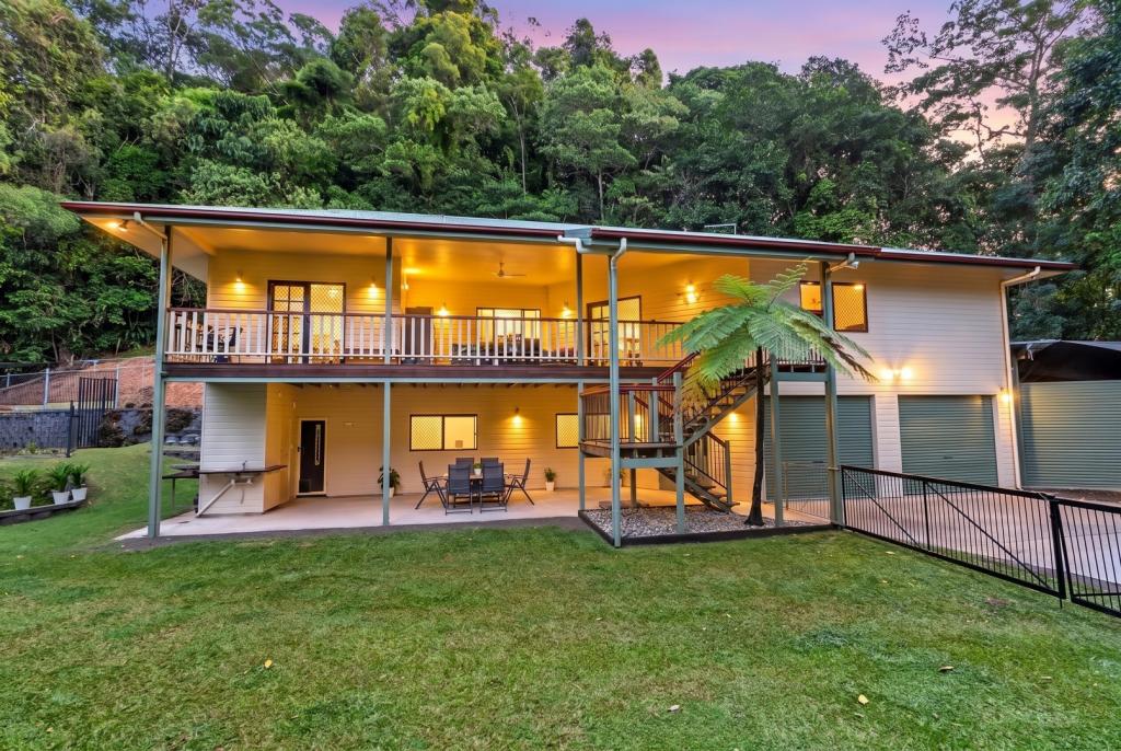 34-36 Cascades Dr, Redlynch, QLD 4870