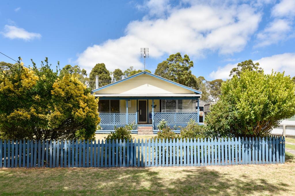 28 Thomas Dr, Mount Burr, SA 5279