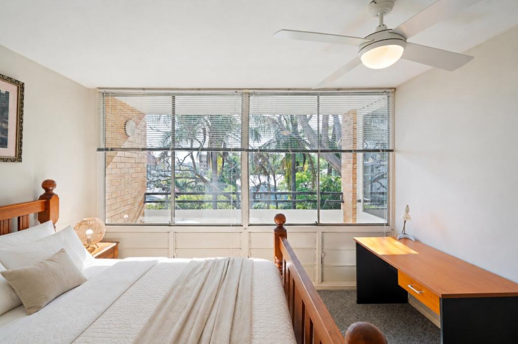 6/15 Sir Fred Schonell Dr, St Lucia, QLD 4067