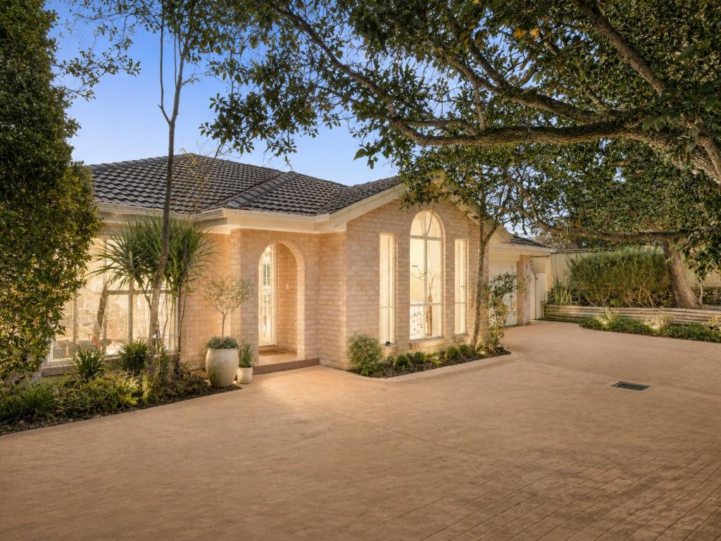 17a High St, Mount Kuring-Gai, NSW 2080