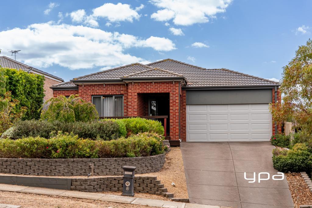 8 SALTASH CT, SUNBURY, VIC 3429