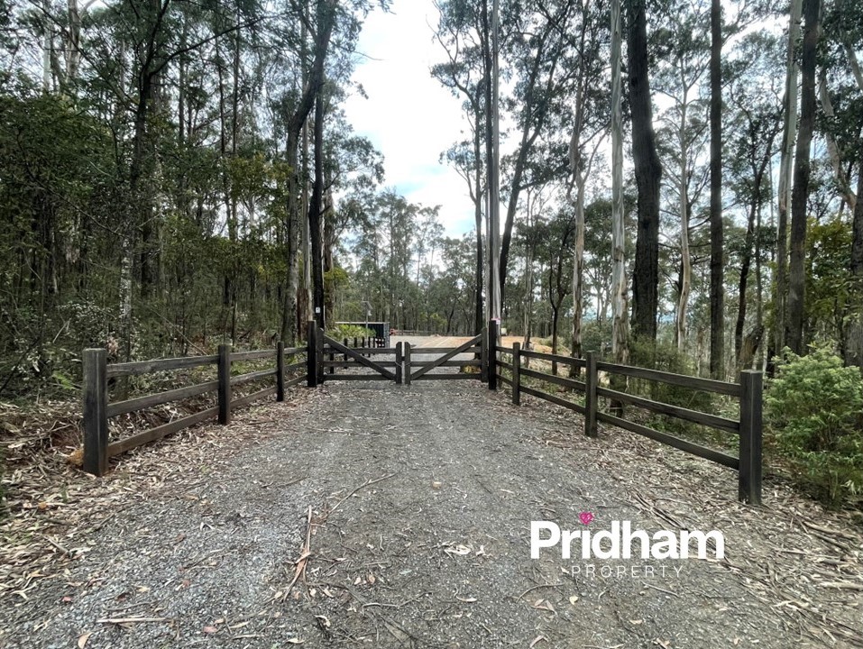 241 Mcmahons Rd, Kinglake, VIC 3763