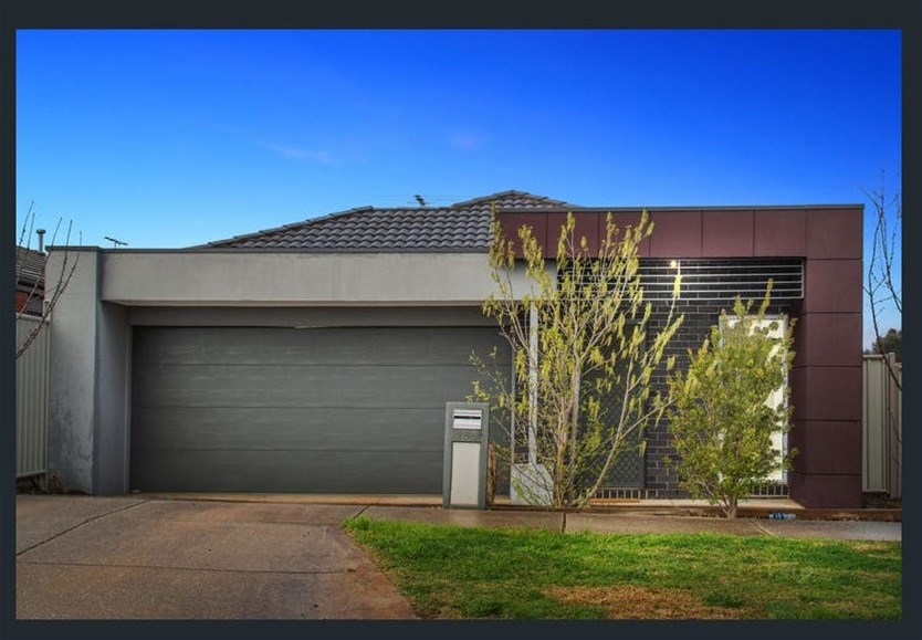 286 CLARKES RD, BROOKFIELD, VIC 3338