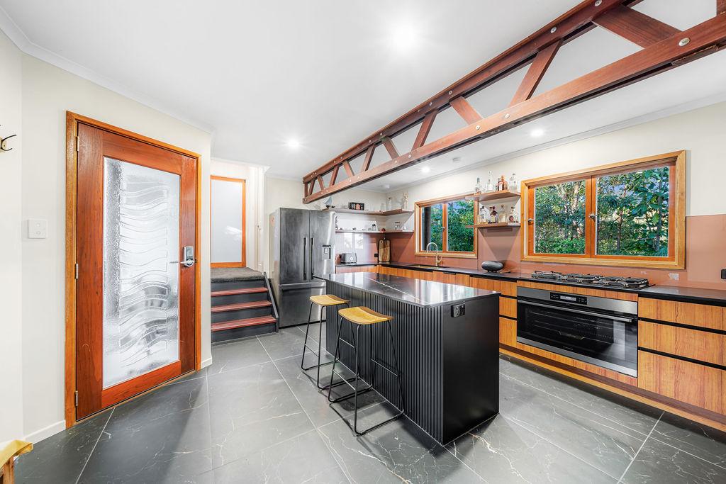 39 Kirbys Rd, Palmwoods, QLD 4555