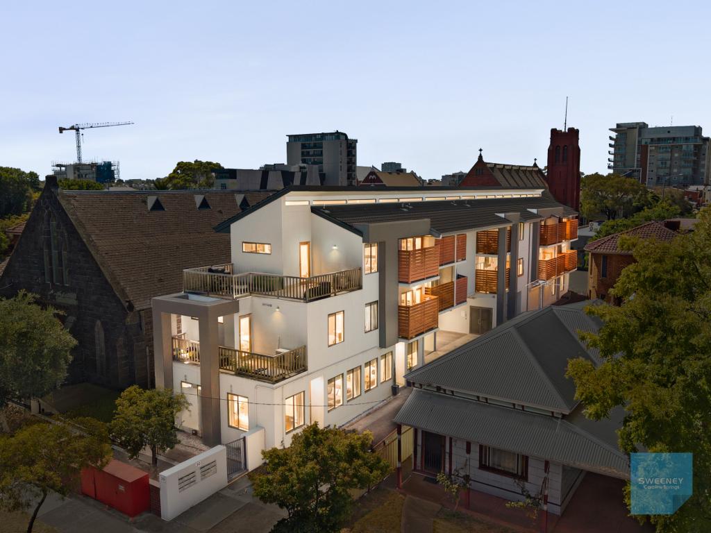 4/30 Pickett St, Footscray, VIC 3011