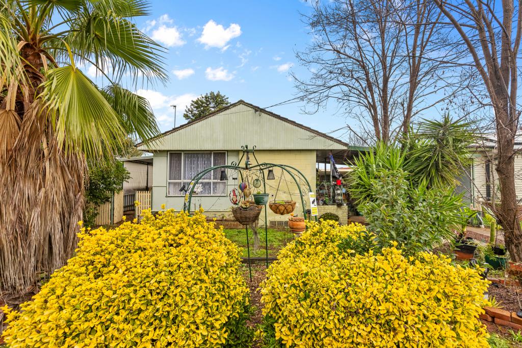 6 Sepik Rd, Ashmont, NSW 2650