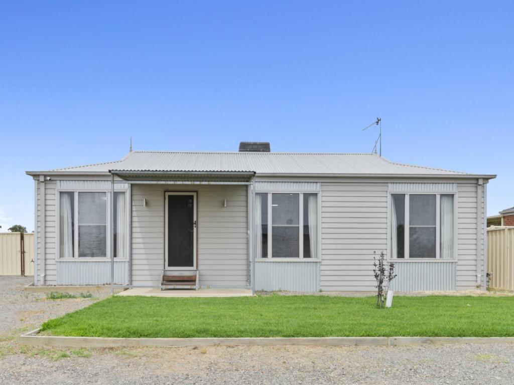 8 Baldwin Ct, Tocumwal, NSW 2714