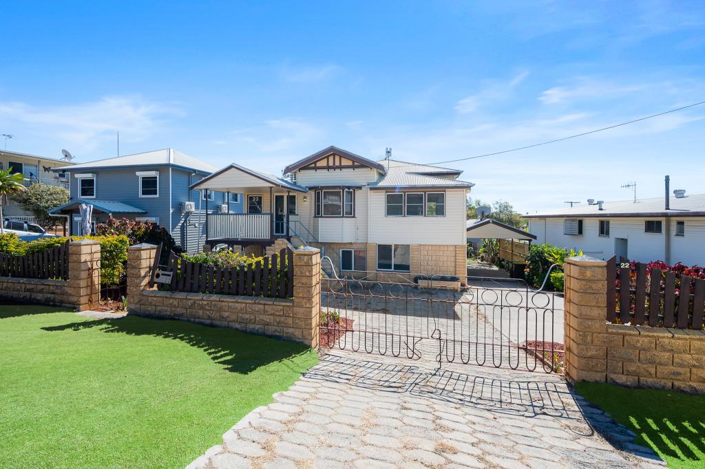 22 Roberts St, South Gladstone, QLD 4680